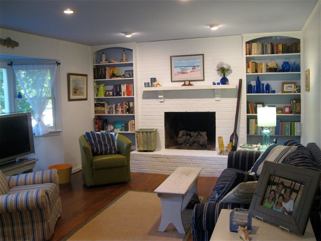 Beach Cottage Family Room